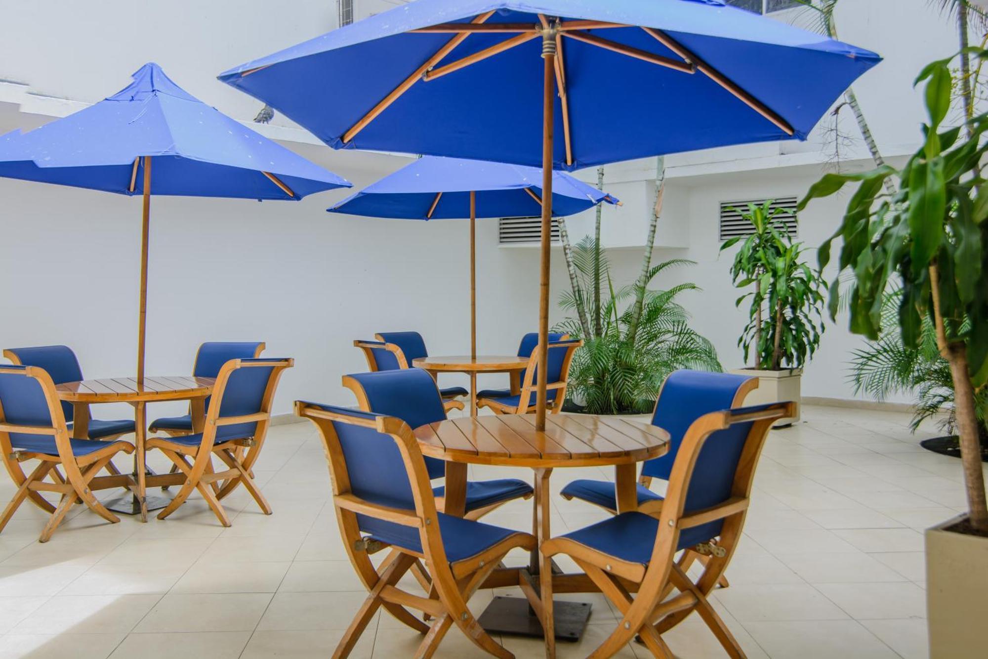 Hotel Neiva Plaza ภายนอก รูปภาพ